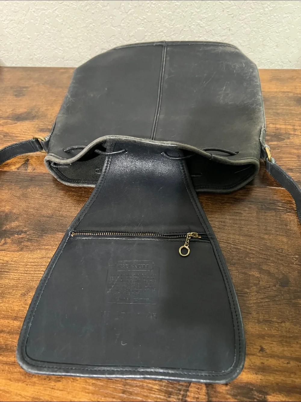 Very RARE Coach Black Leather Drawstring Hobo Bag